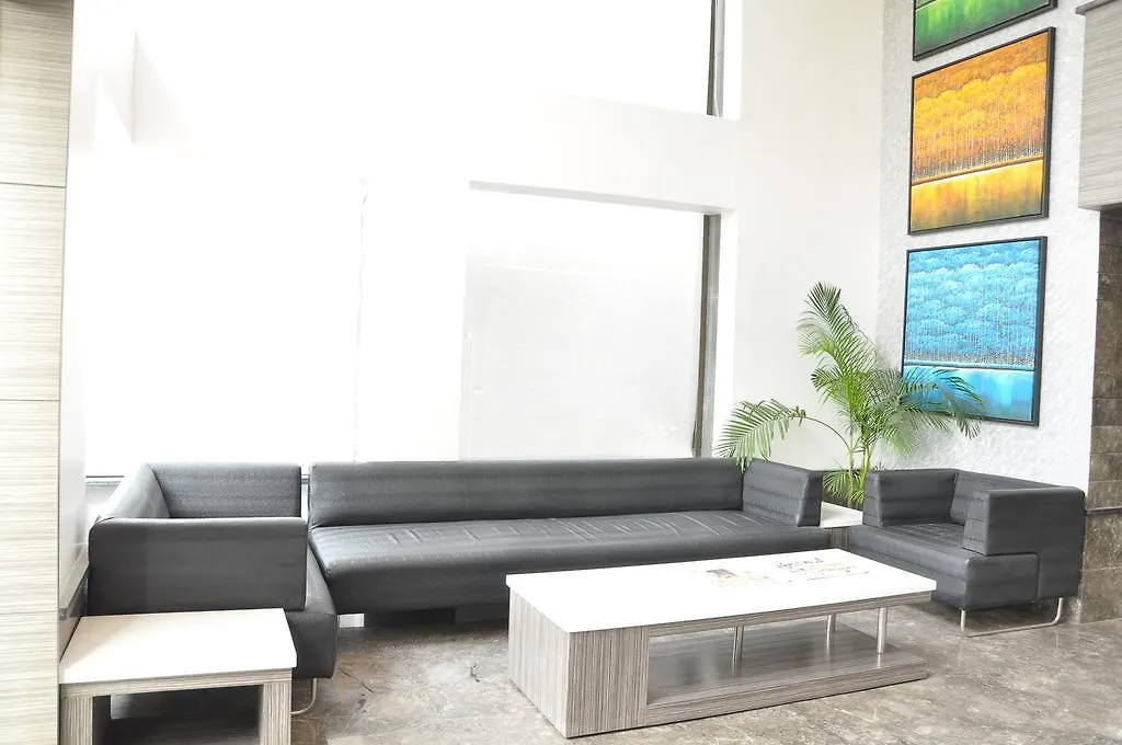 Hotel Twin Tree Naraina Delhi Local Ids Allowed New Delhi 3*,