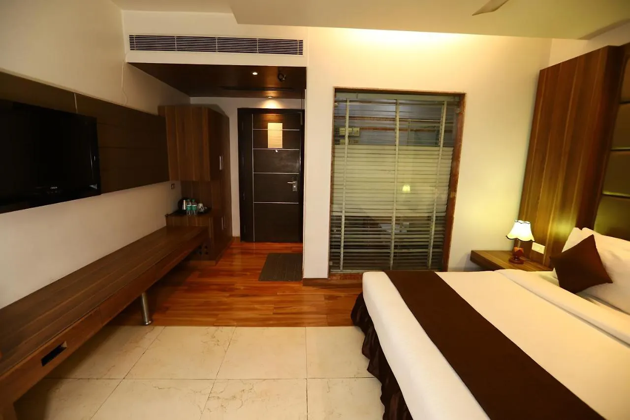 Hotel Twin Tree Naraina Delhi Local Ids Allowed New Delhi