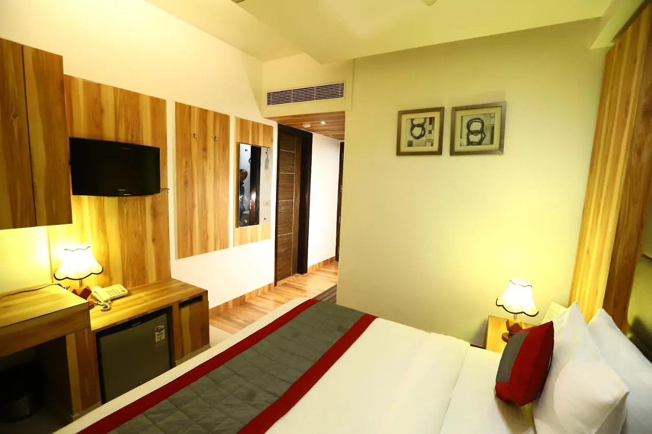 ***  Hotel Twin Tree Naraina Delhi Local Ids Allowed New Delhi India