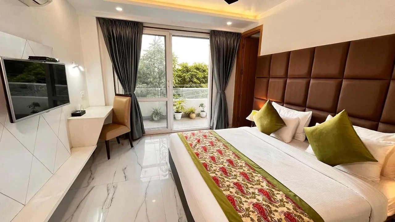 Hotel Twin Tree Naraina Delhi Local Ids Allowed New Delhi